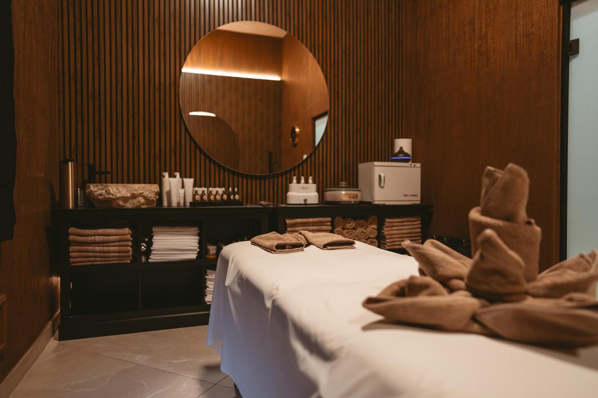 Allegria Hotel Spa 바일레 우누 마이 외부 사진